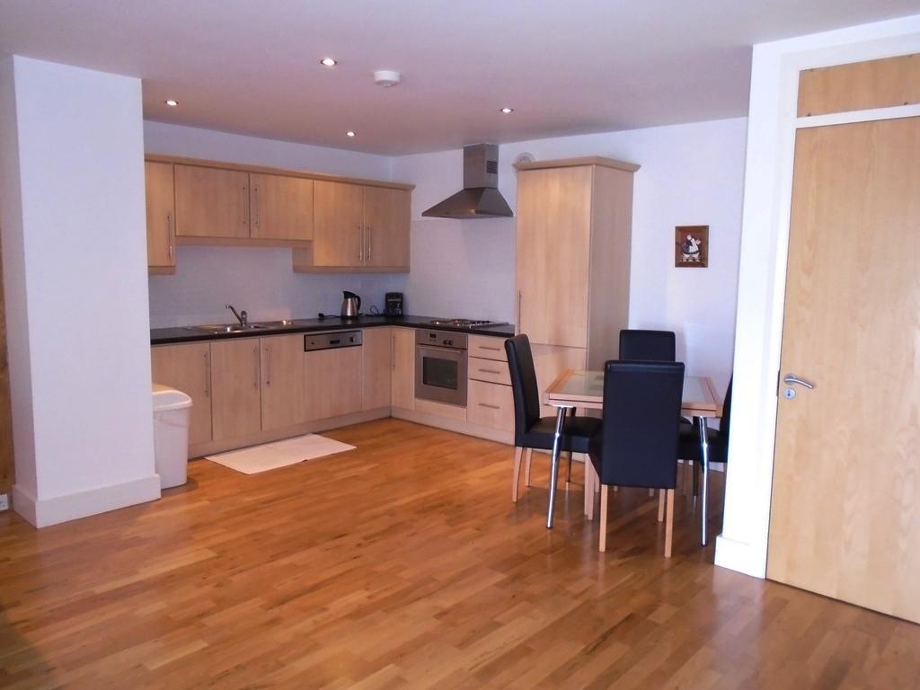 Kinsale Centre Apartment Екстериор снимка